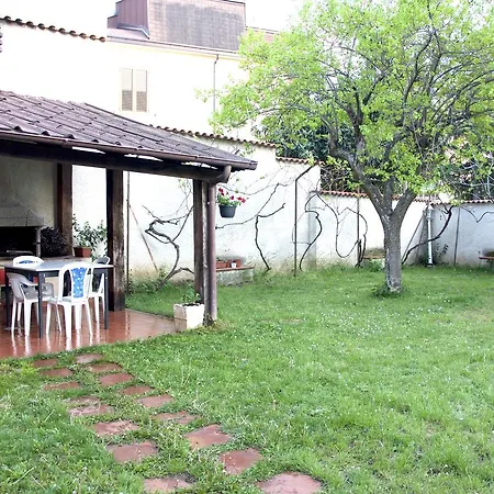 Villa Del Poeta-2
